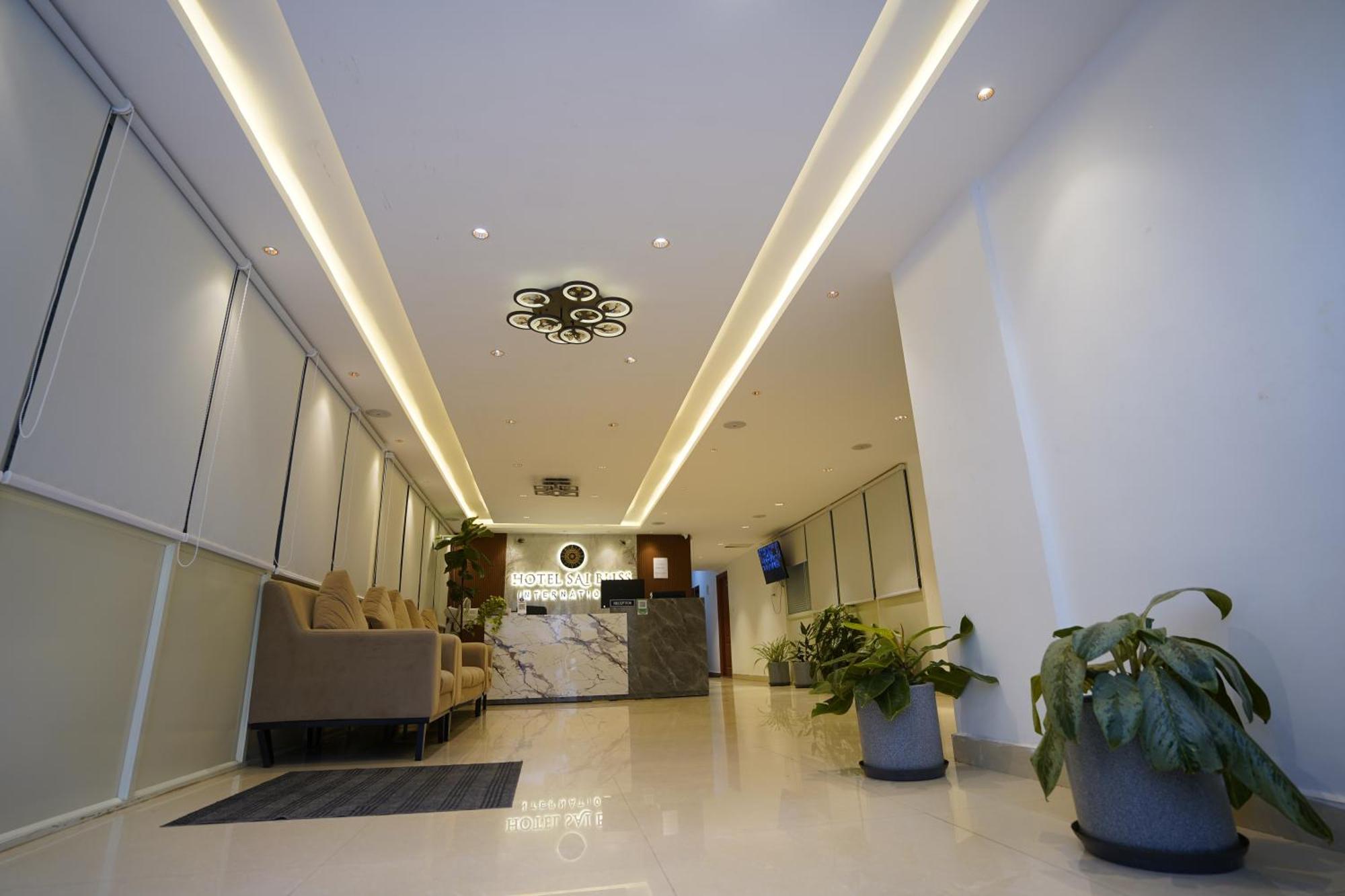 מלון העיר בנגלור Sai Bliss Residency, Manyata Tech Park מראה חיצוני תמונה